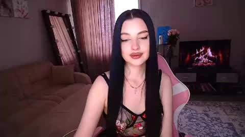 princessamira1 online show from 04/18/26, 08:18