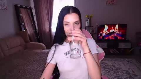princessamira1 online show from 07/08/26, 06:07