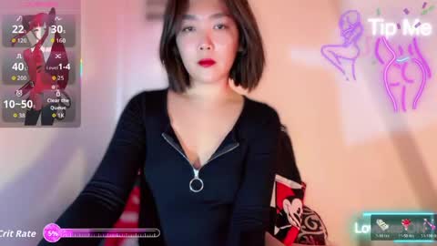 Hello everyone this is your beloved Athena again I present the most comfortable and kind room I accept everyone with kindness online show from 05/20/26, 09:43