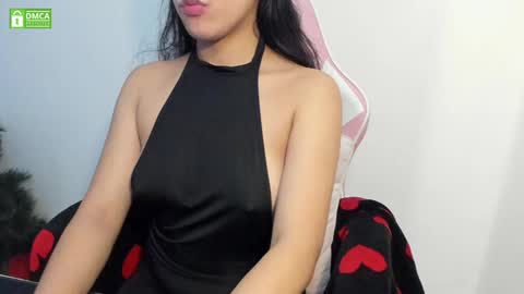 Snapshot of princesse_katey chatting on 01/11/25, 02:58 miss me check out my YT online show from 01/11/25, 02:58