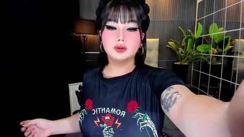 Astrid Ley online show from 03/07/25, 05:17