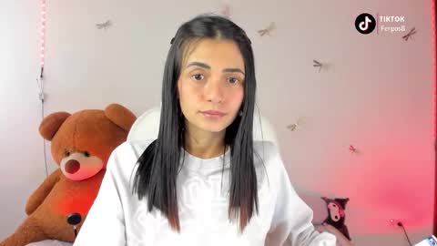 princessluna_14 online show from 11/22/25, 08:08