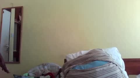 phelly online show from 02/11/25, 09:42