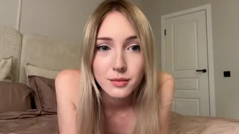 Kate online show from 07/12/26, 04:42
