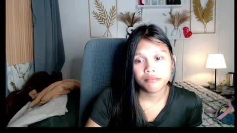 Snapshot of princessrynn chatting on 06/03/26, 12:52 princessrynn online show from 06/03/26, 12:52