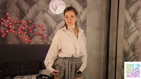 Snapshot of princessshina chatting on 05/11/26, 04:04 Hina online show from 05/11/26, 04:04