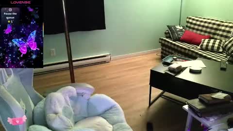 Snapshot of princesstyff chatting on 09/29/25, 11:04 Tyff et Blast online show from 09/29/25, 11:04