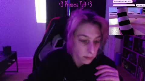 Snapshot of princesstyff chatting on 04/20/26, 11:57 Tyff et Blast online show from 04/20/26, 11:57