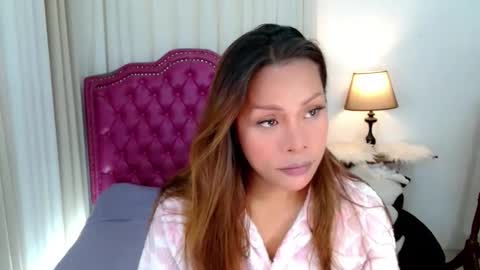 princessyanzy1 online show from 02/20/26, 10:27
