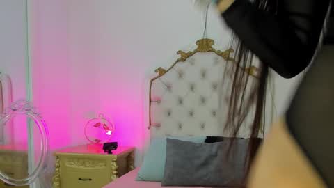Marcela online show from 02/23/25, 07:17