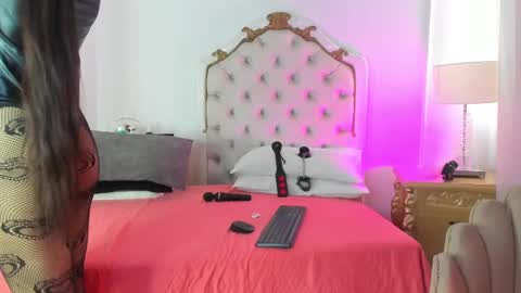 Marcela online show from 02/27/25, 07:47