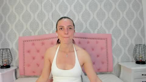 Marcela online show from 04/27/26, 07:01
