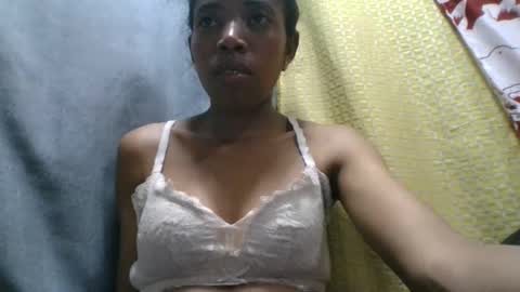 Snapshot of prisca880319 chatting on 04/16/26, 07:36 prisca880319 online show from 04/16/26, 07:36