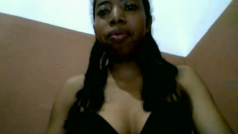 prisca880319 online show from 07/06/26, 04:31