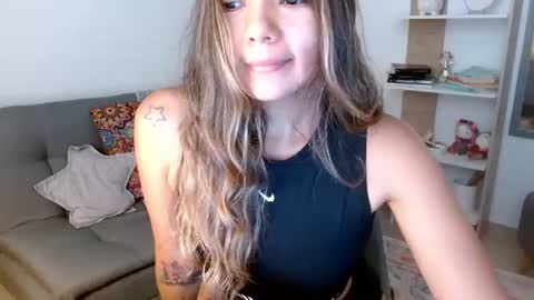 Marcela online show from 07/05/26, 04:36