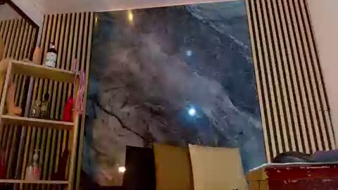 priscilarainbow online show from 10/04/25, 09:13