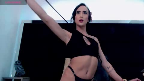 priscilarainbow online show from 05/18/26, 04:07
