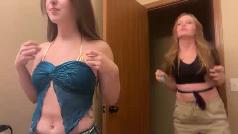 Snapshot of prism50 chatting on 09/27/25, 11:54 Prism online show from 09/27/25, 11:54