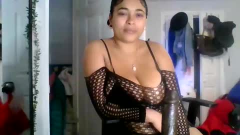Snapshot of prissyymissyy chatting on 11/13/25, 10:19 prissyymissyy online show from 11/13/25, 10:19