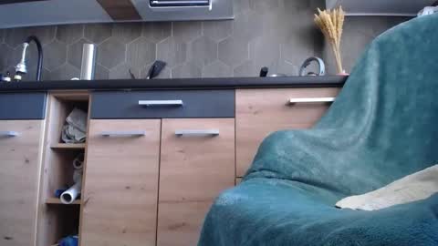 Space online show from 10/20/25, 08:04