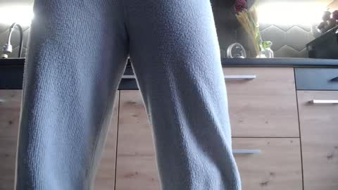 Space online show from 11/07/25, 07:19