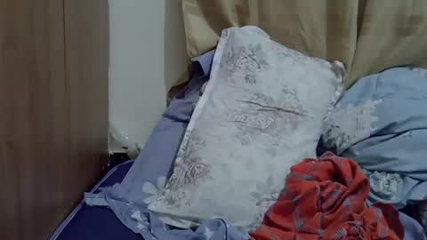 Princess online show from 11/23/25, 11:04