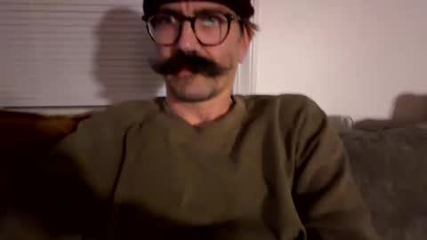 Snapshot of procholt88 chatting on 01/12/26, 04:39 procholt88 online show from 01/12/26, 04:39