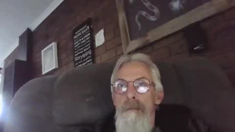 Charlie online show from 09/09/25, 05:51