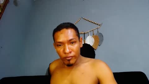 Snapshot of prometo23cm chatting on 12/24/24, 02:01 Grande y Gruesa online show from 12/24/24, 02:01