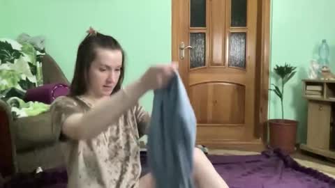 Snapshot of proud_sweet_21 chatting on 10/07/25, 10:07 proud sweet 21 online show from 10/07/25, 10:07