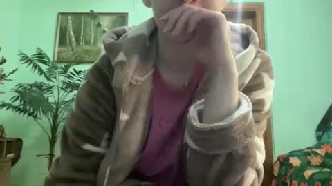 Snapshot of proud_sweet_21 chatting on 03/13/26, 06:03 proud sweet 21 online show from 03/13/26, 06:03