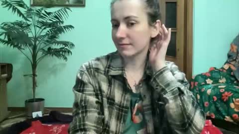 Snapshot of proud_sweet_21 chatting on 05/11/26, 12:16 proud sweet 21 online show from 05/11/26, 12:16