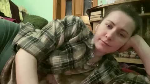 Snapshot of proud_sweet_21 chatting on 05/16/26, 11:57 proud sweet 21 online show from 05/16/26, 11:57