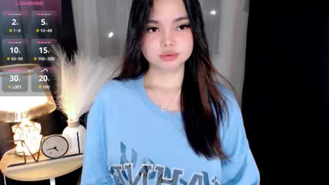 prtty abby03 on ig follow me love online show from 09/29/25, 11:04