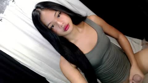 hi follow me its ALTHEA  online show from 07/15/26, 11:43
