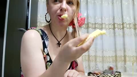 Snapshot of pryncess_sweety chatting on 07/21/26, 06:54 Pryncess sweety online show from 07/21/26, 06:54