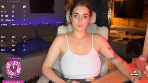 Queen of Pain online show from 10/01/25, 09:48