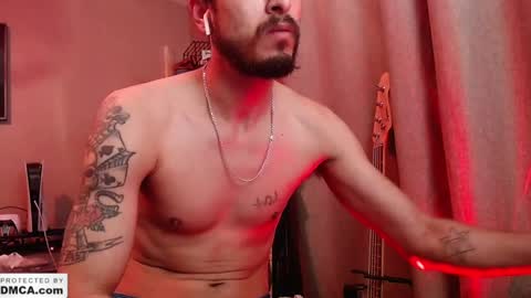 Snapshot of psilocipher chatting on 10/06/25, 08:01 Sk8wave online show from 10/06/25, 08:01