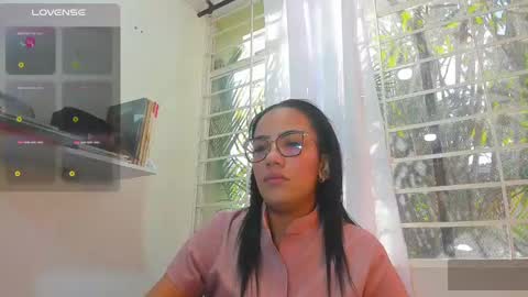 psique_naughty2 online show from 01/17/25, 12:21