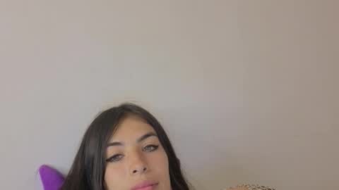 Snapshot of pssiquiss chatting on 03/01/26, 02:02 Katerine online show from 03/01/26, 02:02