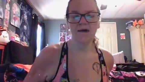 Snapshot of psycholette chatting on 12/04/24, 04:49 ThickLetteSweetheart online show from 12/04/24, 04:49