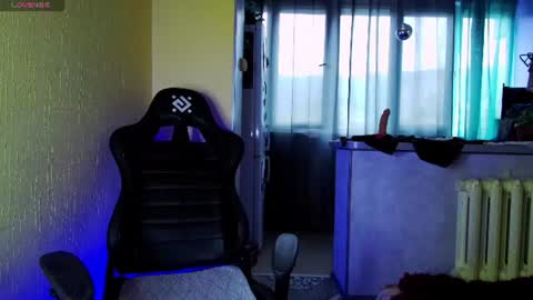 LUCY -----    online show from 06/16/26, 10:18