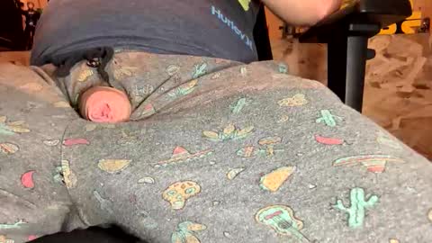 Snapshot of ptigaypoilu chatting on 11/19/25, 03:45 ptigaypoilu online show from 11/19/25, 03:45