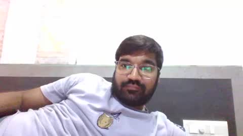 Snapshot of ptl1711 chatting on 01/12/25, 09:08 ptl1711 online show from 01/12/25, 09:08