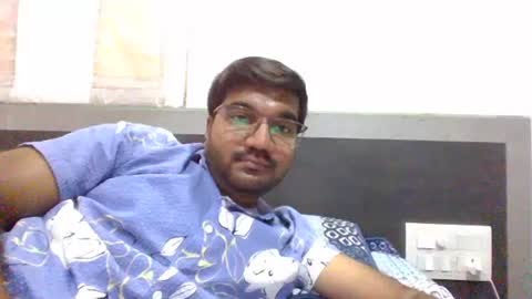 Snapshot of ptl1711 chatting on 01/19/25, 09:11 ptl1711 online show from 01/19/25, 09:11