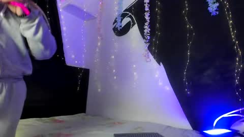 Snapshot of pucaa_ chatting on 06/03/26, 11:46 Emma Rico model indep online show from 06/03/26, 11:46