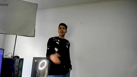 Diego online show from 12/30/24, 03:02