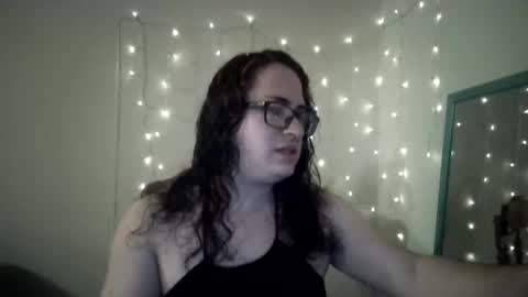 Snapshot of puddlessjersey chatting on 02/01/26, 04:55 Drowning Puddles online show from 02/01/26, 04:55