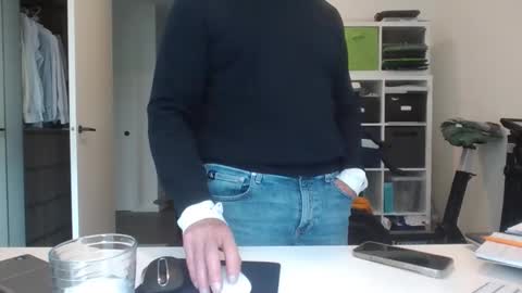 puffiest online show from 09/17/25, 02:57