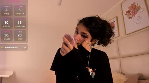 Snapshot of puffy_hearth chatting on 10/01/25, 07:20 Puffy  online show from 10/01/25, 07:20